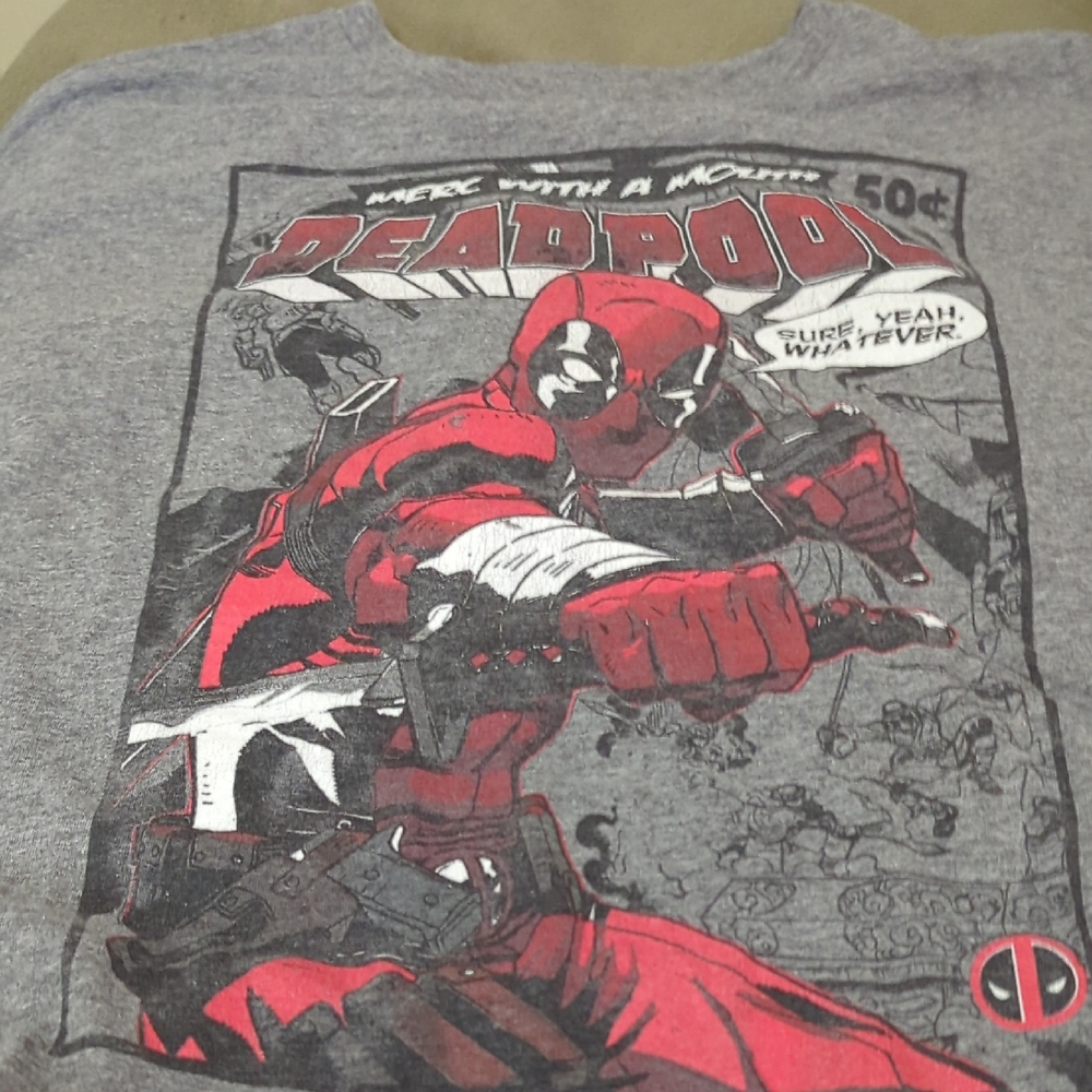 Deadpool Men's 2X Marvel Tshirt